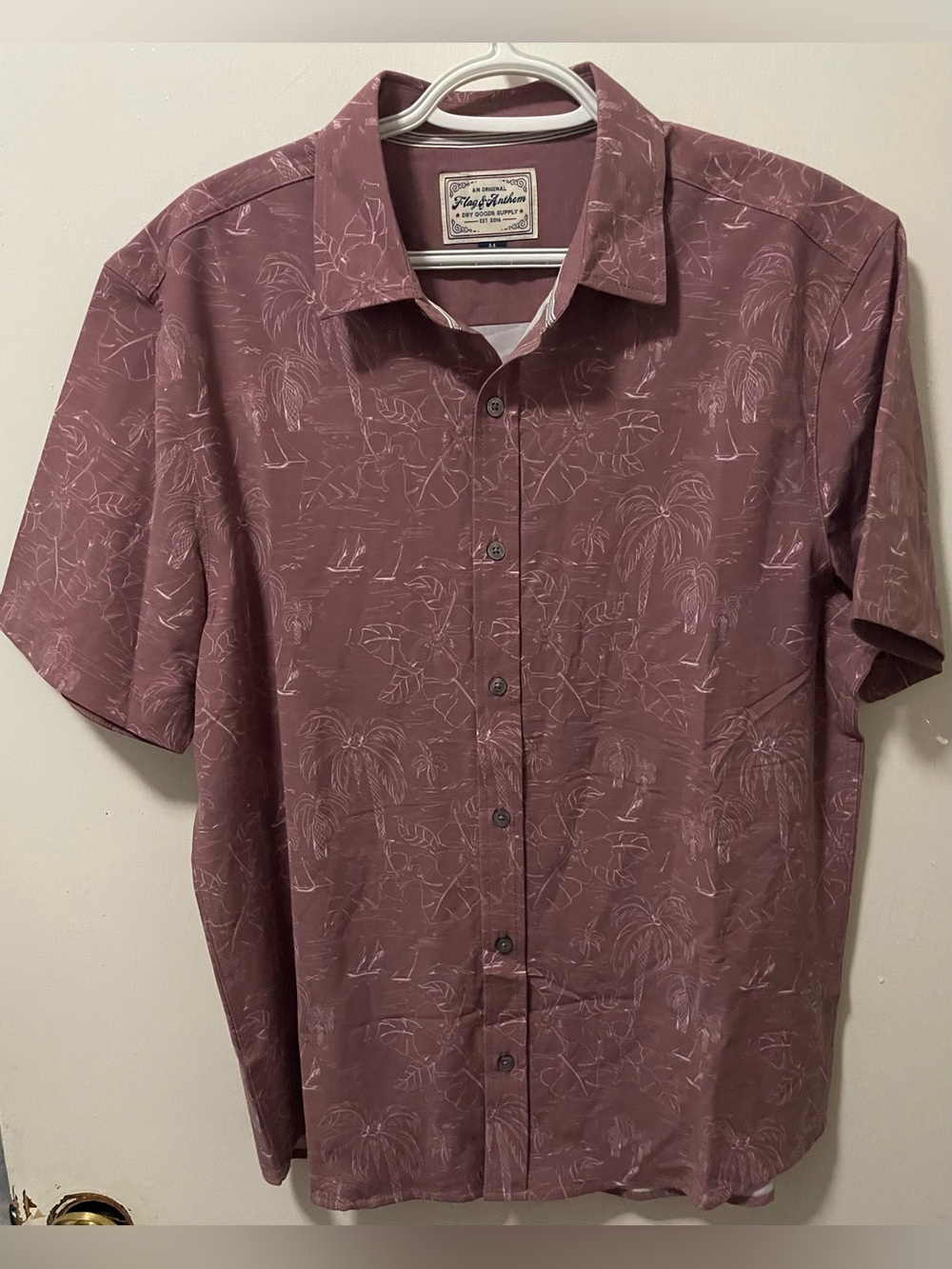 Flag & Anthem Men Mauve Short Sleeve Button-Up Tropical Print Shirt Medium Short